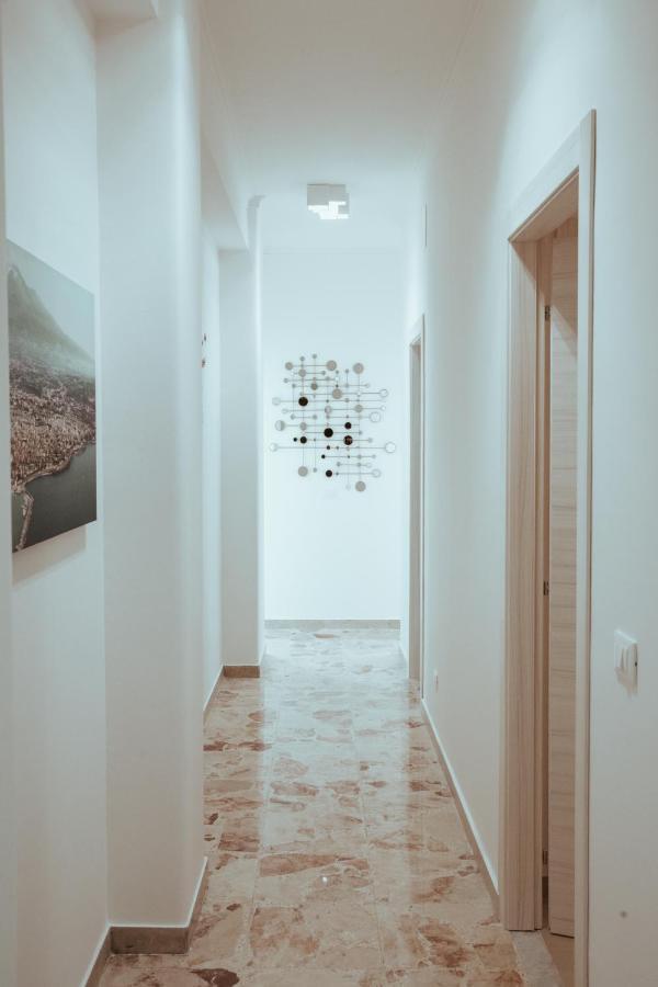 Sostanza - Rooms In Catania Luaran gambar